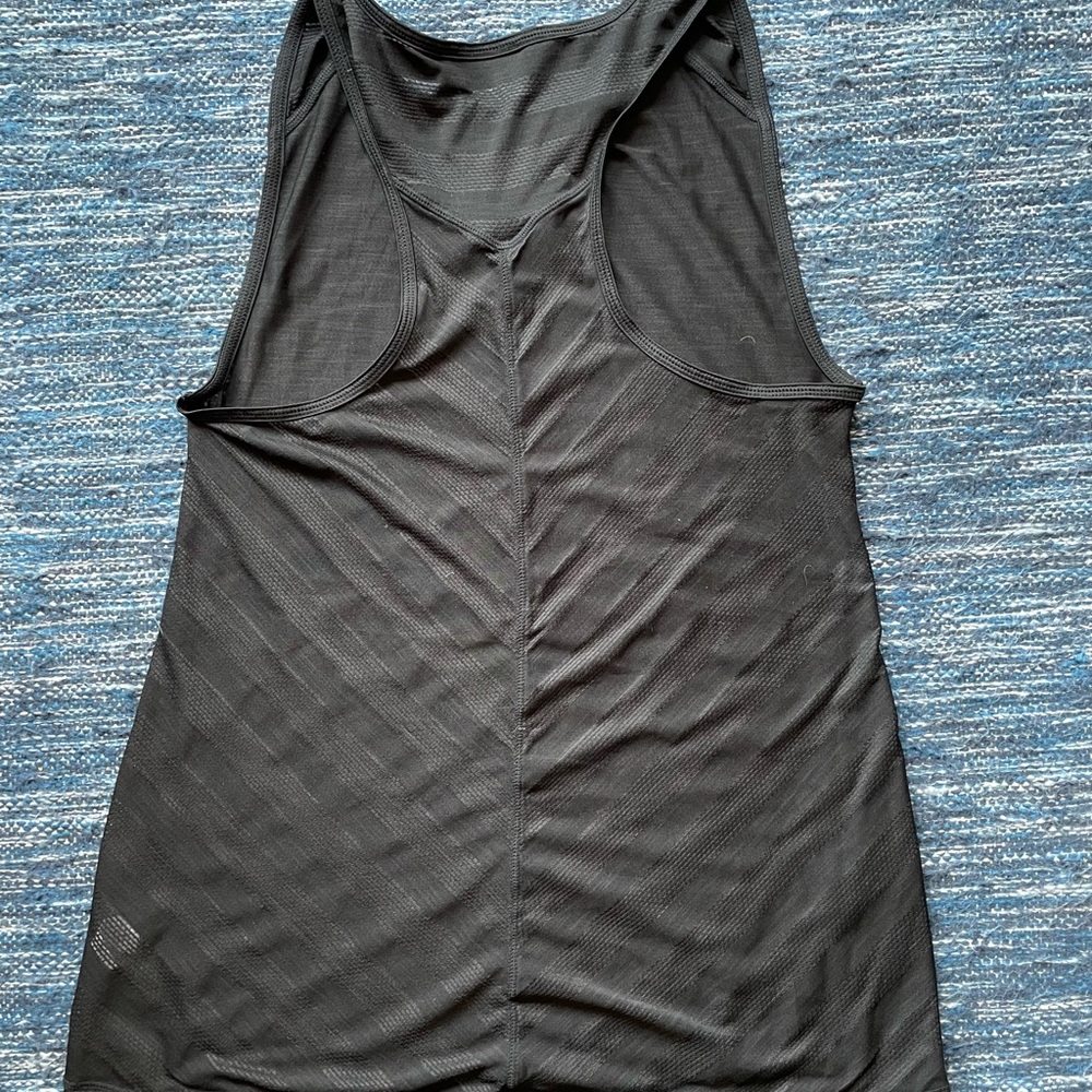 Athleta racer back black tank XS